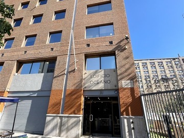 Oficina en arriendo mensual en San Diego / Alameda, Santiago - 3 dormitorios, 10 baños