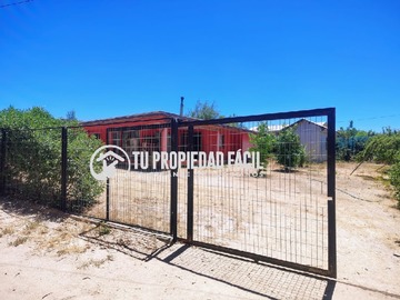 Casa en venta en Cerca del lago rapel ruta h-90, Las Cabras - 3 dormitorios, 2 baños