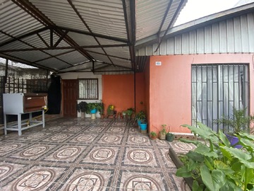 Casa en venta en A continuacion villa san cristobal, Chillán - 2 dormitorios, 1 baño