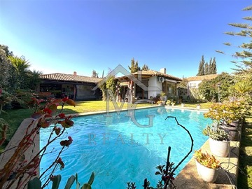Casa en venta en Piedra Roja, Colina - 4 dormitorios, 4 baños