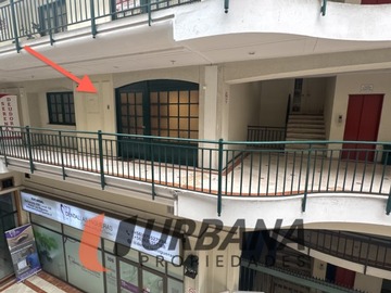 Oficina en venta en Oficina piso 2 edificio don oscar centro la serena, La Serena - 2 dormitorios, 1 baño