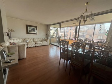 Departamento en venta en Fontana Rosa con Robinson Crusoe, Las Condes - 3 dormitorios, 2 baños