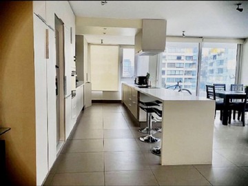 Departamento en arriendo mensual en Arriendo luminoso y moderno departamento 2 dorm! cercano a Parque Arauco, Vitacura, Vitacura - 2 dormitorios, 2 baños