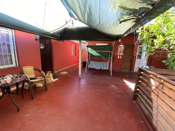 Casa en venta en Macul el libano con los plátanos, Macul - 4 dormitorios, 1 baño