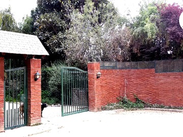 Terreno en venta en Impecable casa con amplio terreno olmue (124874), Olmué - 6 dormitorios