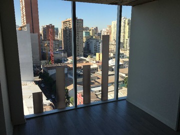 Oficina en venta en Oficina a pasos de metro Puente Cal y Canto (177200), Santiago - 1 baño