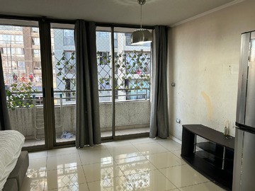 Departamento en arriendo mensual en Metro Bustamante / Vicuña Mackena / Portugal, Santiago - 1 baño
