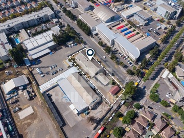 Terreno Industrial en venta en Santa marta de huechuraba con alberto undurraga, Huechuraba