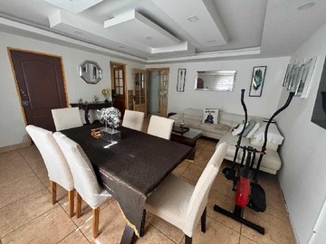Casa en venta en En Calama - 15 dormitorios, 7 baños