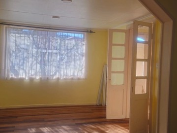 Casa en arriendo mensual en Guillermo Frick, Valdivia - 2 dormitorios, 1 baño