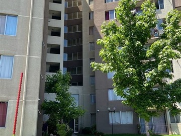Departamento en venta en La Florida / José Miguel Carrera, La Florida - 3 dormitorios, 2 baños