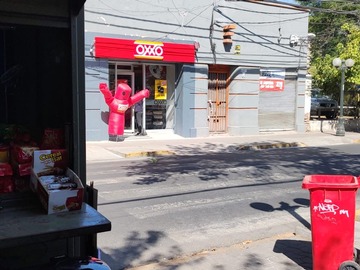 Arriendo Mensual / Local Comercial / Providencia