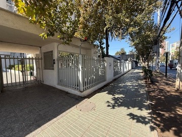 Departamento en arriendo mensual en Av. Macul / Los Espinos, Macul - 2 dormitorios, 2 baños