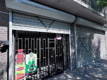 Local Comercial en arriendo mensual en Serrano 639, Santiago, Santiago - 2 baños