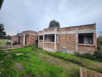 Parcela en venta en Av. Las Palmeras 960, Peñaflor - 3 dormitorios, 3 baños