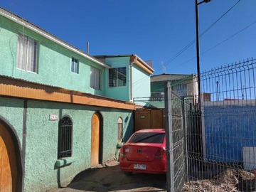 Casa en venta en ¡Gran oportunidad en Calama! Casa amplia (174973), Calama - 4 dormitorios, 3 baños