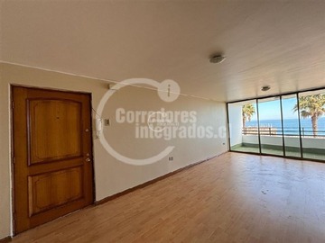 Departamento en venta en Avenida San Martín, Viña del Mar - 2 dormitorios, 2 baños