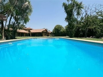 Arriendo Mensual / Parcela / Colina