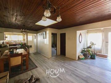 Casa en venta en Esmeralda, Viña del Mar - 5 dormitorios, 3 baños