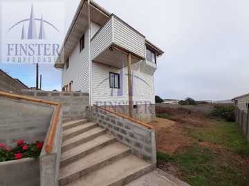 Arriendo Mensual / Casa / Quintero