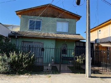 Casa en venta en La Florida Talca, Talca - 5 dormitorios, 2 baños