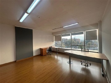 Oficina en venta en Av. La Dehesa 1200, Lo Barnechea - 1 baño