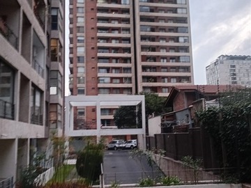 Departamento en venta en Av. Irarrázaval, Ñuñoa - 3 dormitorios, 3 baños