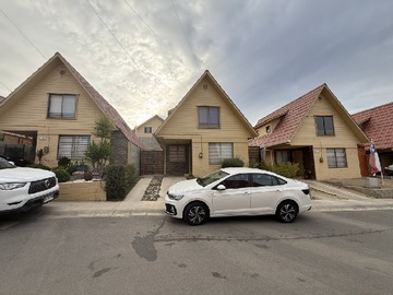 Casa en venta en Cerca los pinos en quilpue, Quilpué - 3 dormitorios, 2 baños