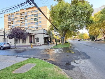 Arriendo Mensual / Local Comercial / Ñuñoa