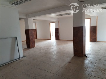 Local Comercial en arriendo mensual en Calbuco, Calbuco - 4 baños