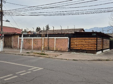 Casa en venta en José Santos González Vera 0802, La Granja, Región Metropolitana de Santiago 8780000, Chile, La Granja - 2 dormitorios, 1 baño
