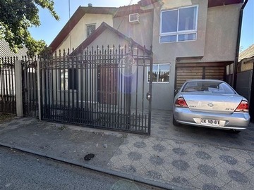Casa en arriendo mensual en Pasaje Veinticuatro Poniente 851 al lado de GeenClub Florida, Talca - 4 dormitorios, 2 baños