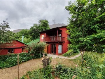 Parcela en venta en Camino al Volcán el Melocoton, San José de Maipo - 9 dormitorios, 6 baños
