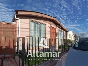 Casa en venta en con 4 esquinas, La Serena - 8 dormitorios, 3 baños