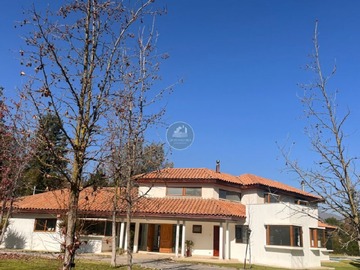 Casa en arriendo mensual en condominio vista hermosa, Talagante - 4 dormitorios, 5 baños