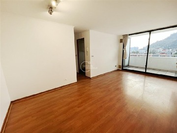Departamento en venta en Barrio Italia, Providencia, Providencia - 3 dormitorios, 2 baños