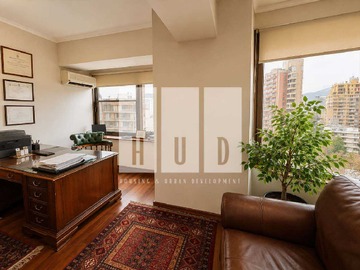 Oficina en venta en Ubicación estratégica con metro a la puerta! (164877), Providencia