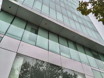 Oficina en arriendo mensual en Libertad, Viña del Mar - 2 baños