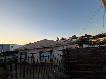 Casa en venta en Casa Terreno Grande - 4 dormitorios, 2 baños