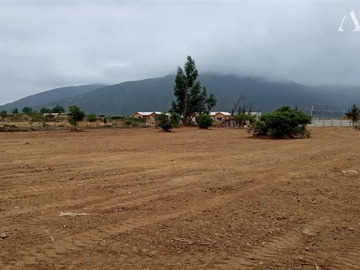 Sitio en venta en ferreteria higuerilla, La Ligua