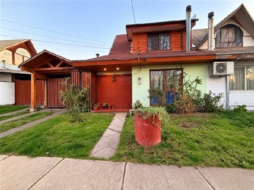 Casa en venta en Talca, Talca - 3 dormitorios, 3 baños