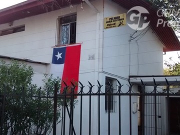Casa en venta en Pasaje Seis con Calle Veintiuno de mayo, San Bernardo - 6 dormitorios, 2 baños