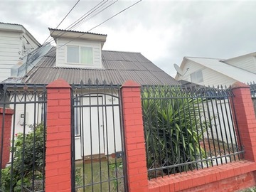 Casa en venta en Calle 8 1639 Maule, Talca - 4 dormitorios, 1 baño