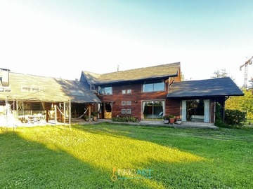 Casa en arriendo mensual en Camino Temuco Labranza, Temuco - 5 dormitorios, 3 baños
