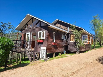 Casa en arriendo mensual en Arrienda Linda Cabaña con Hermosa Vistas Quebrada Escobares - 2 dormitorios, 1 baño
