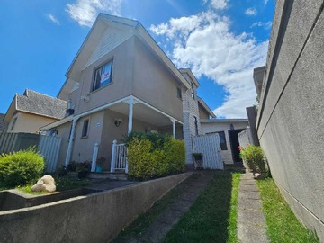 Casa en venta en Oportunidad venta casa 5d 4b andalue (139474), San Pedro de la Paz - 5 dormitorios, 4 baños