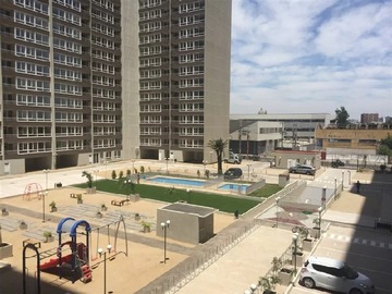 Departamento en venta en Juan de Barros / Condominio Poeta Pedro Prado, Quinta Normal - 3 dormitorios, 1 baño