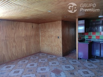 Casa en venta en Pasaje Canal de la fuente, Puente Alto - 3 dormitorios, 1 baño
