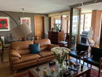 Departamento en venta en Jardin del Este, Vitacura - 3 dormitorios, 3 baños