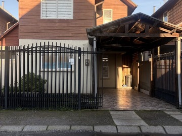 Casa en arriendo mensual en A pasos de Avenida Bdo O’Higgins, Chillán - 3 dormitorios, 2 baños